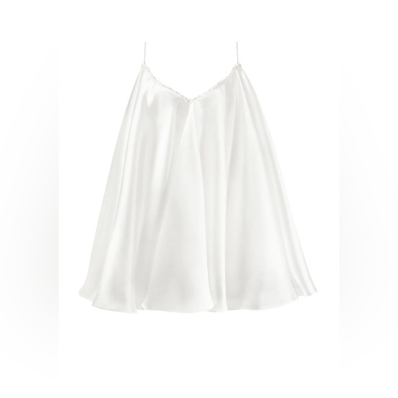 Milla white satin mini dress - Picture 2 of 3